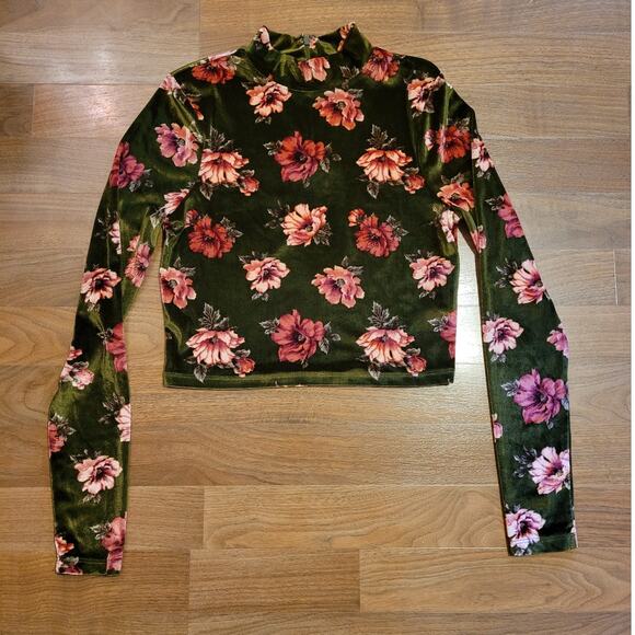 Forever 21, M | High Neck Long Sleeve Velvet Crop Top Olive Blush Colored - Picture 2 of 6